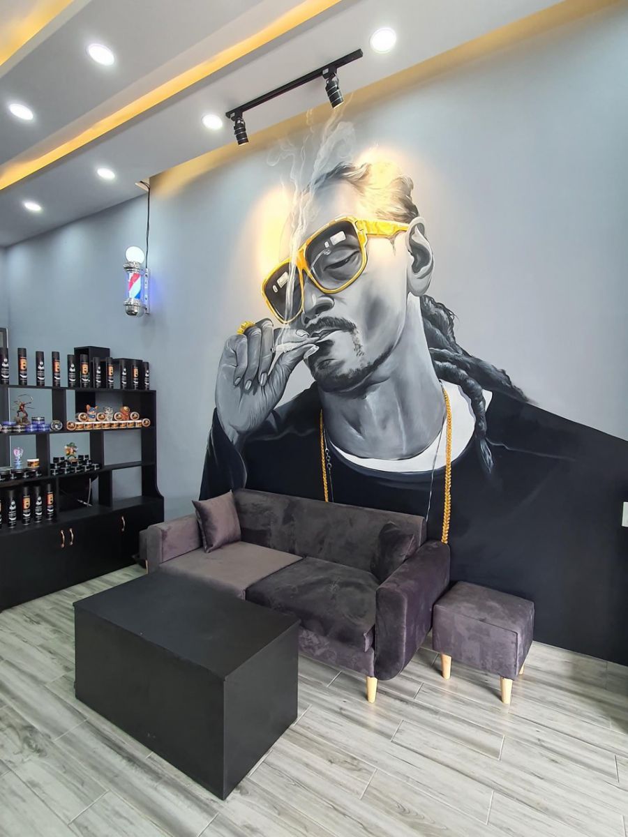 vẽ snoop dogg cho barber shop 