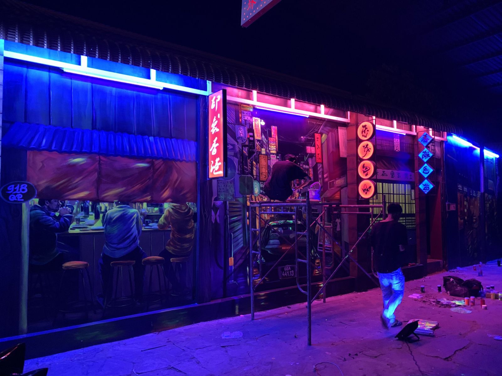 vẽ tranh tường 3d phát sáng phố HongKong