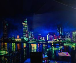 Vẽ Tranh Tường Phát Sáng Quán Bar Tại Thành Phố Hồ Chí Minh
